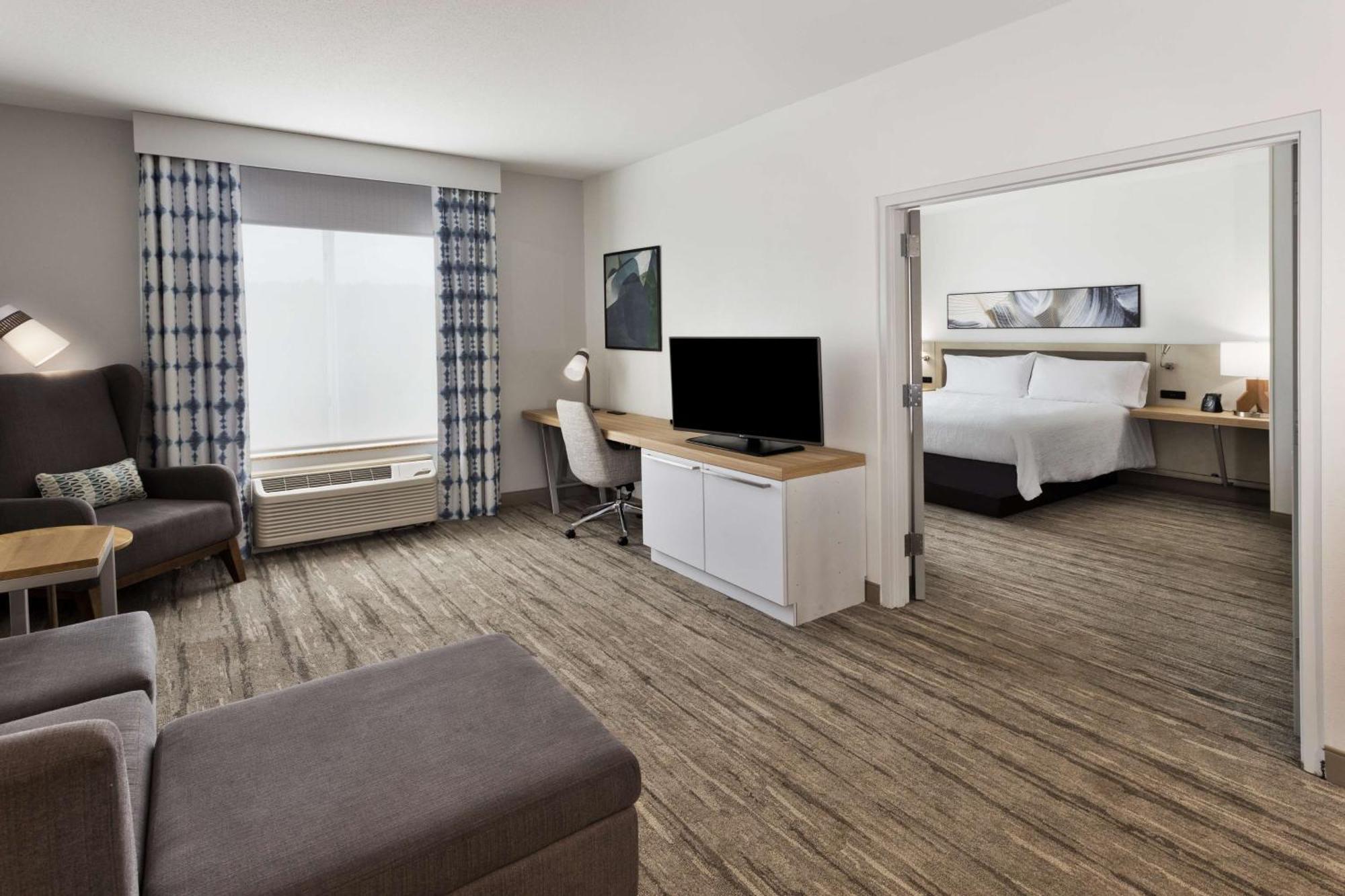 Hilton Garden Inn Birmingham Se/Liberty Park מראה חיצוני תמונה