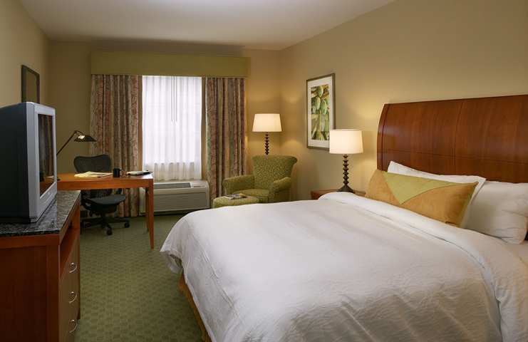 Hilton Garden Inn Birmingham Se/Liberty Park מראה חיצוני תמונה